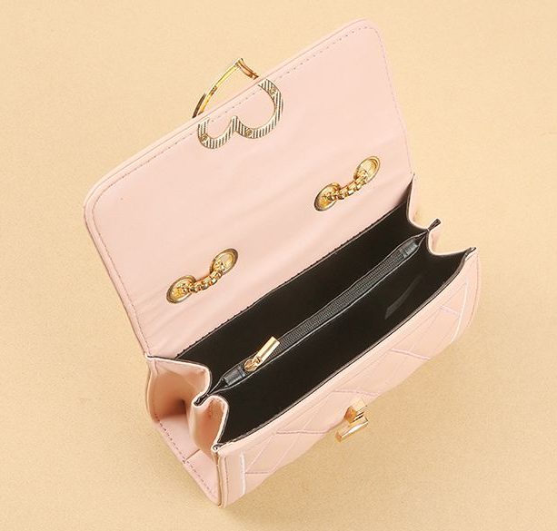 Heart-Shaped Clutch/403 - Image 4