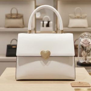 Heart Shaped Crossbody/433